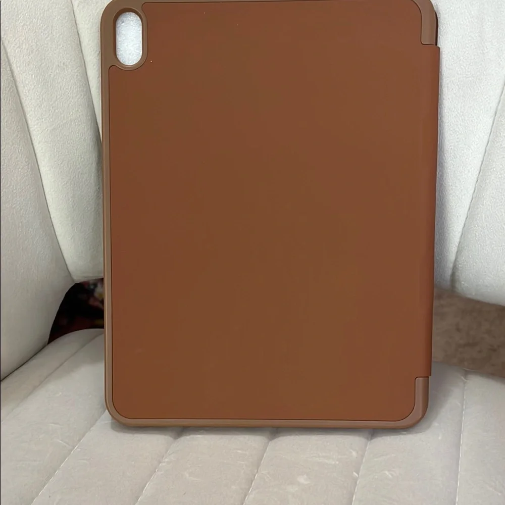 Brown Leather Folio Tablet Cover with Slim Profile